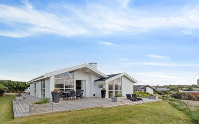 Ohto - 281M from the Sea