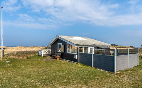 Holger - 50M from the Sea: Casa, Casa, Porta, Tetto, Villetta, Estate, Giardino, Shade, Raccordo, Cortile