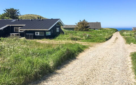 Wilma - 400M from the Sea: Legna, Tetto, Architettura, Casa, Casa, Villetta, Raccordo, Latifoglie, Pendenza, Estate