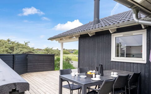 Frejdis - 1.1Km from the Sea: Legna, Portico, Casa, Deck, Latifoglie, Porta, Shade, Plank, Color Legno