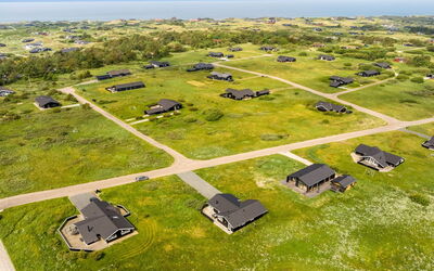 Frejdis - 1.1Km from the Sea