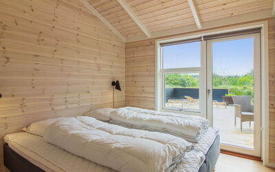 Heriest - 1.2Km from the Sea