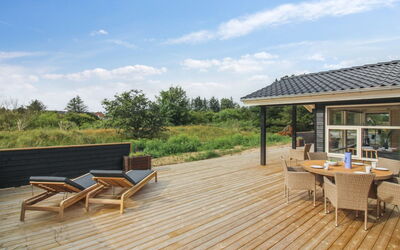 Heriest - 1.2Km from the Sea