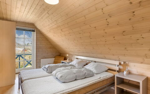 Othelia - 1.8Km from the Sea: Pavimentazione, Legna, Interior Design, Pavimento, Camera Da Letto, Soffitto, Mobilia, Letto, Camera, Pavimento In Legno