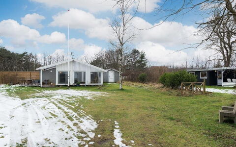 Gonda - 500M from the Sea: 