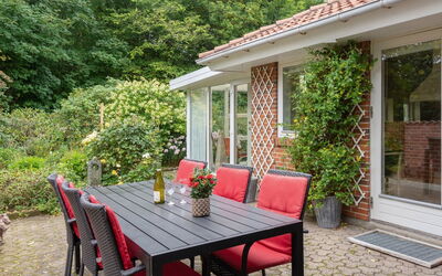 Maksimilian - 1.5Km from the Sea