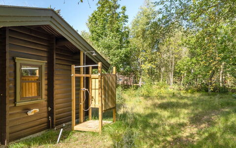 Beatrix - 700M from the Sea: Legna, Casa, Portico, Deck, Latifoglie, Tetto, Color Legno, Pavimento In Legno, Eco Hotel