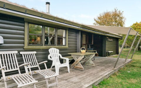 Gorjan - 300M from the Sea: Legna, Raccordo, Mobilia, Villetta, Portico, Latifoglie, Plank, Deck, Mobili Da Esterno, Log Cabin