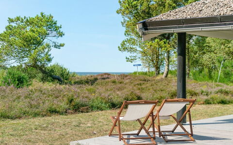 Wimar - 200M from the Sea: Legna, Casa, Portico, Deck, Latifoglie, Tetto, Color Legno, Pavimento In Legno, Eco Hotel