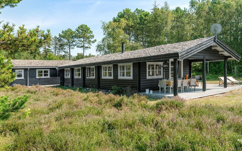 Wimar - 200M from the Sea: Legna, Casa, Portico, Deck, Latifoglie, Tetto, Color Legno, Pavimento In Legno, Eco Hotel