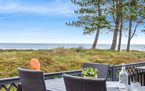 Djuna - 200M from the Sea: Mobilia, Mobili Da Esterno, Sedia, Tavolo, Tavolo Esterno, Mare, Oceano, Costa, Shade, Deck