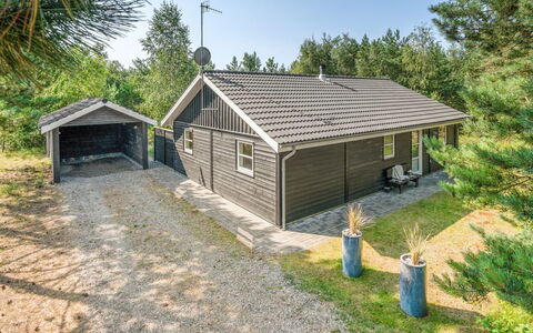 Filimena - 350M from the Sea: Legna, Casa, Portico, Deck, Latifoglie, Tetto, Color Legno, Pavimento In Legno, Eco Hotel