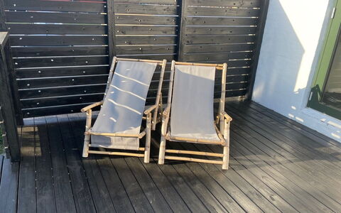 Evgenia - 950M from the Sea: Legna, Pavimento, Mobilia, Latifoglie, Mobili Da Esterno, Pavimento In Legno, Plank, Deck, Color Legno
