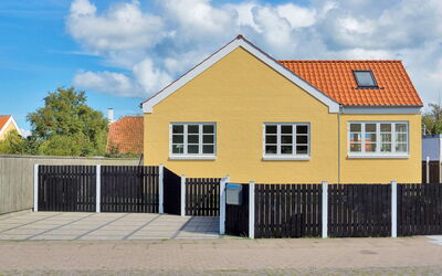 Janes - 400M from the Sea