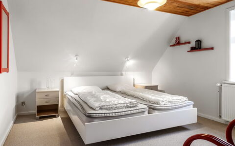 Minte - 450M from the Sea: Soffitto, Pavimentazione, Interior Design, Pavimento, Materiale Composito, Mobilia, Ricorrere, Hotel, Design, Illuminazione Diurna