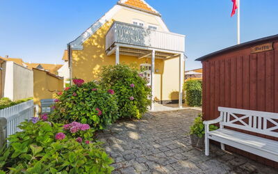 Ortrud - 200M from the Sea
