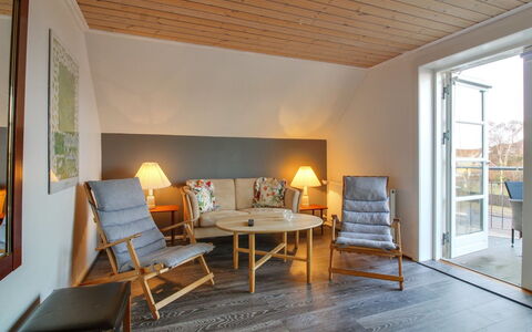 Gæsling - 1.6Km from the Sea: Casa, Zona Residenziale, Casa, Villetta, Tetto, Lotto, Raccordo, Giardino, Estate, Prato