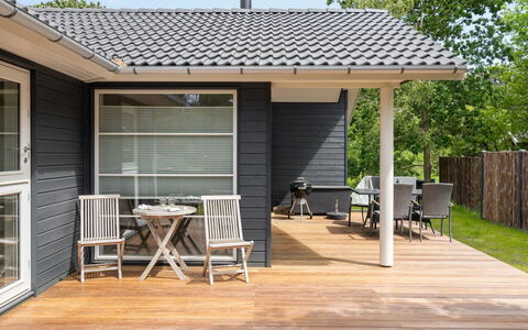 Doritte - 125M from the Sea: Casa, Casa, Porta, Tetto, Villetta, Estate, Giardino, Shade, Raccordo, Cortile