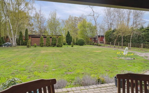 Undis - 660M from the Sea: Erba, Giardino, Arbusto, Lotto, Prato, Backyard, Landscaping, Cortile