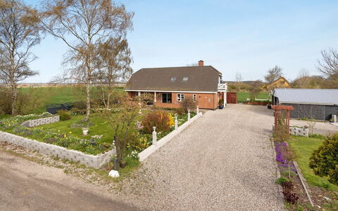 Delina - 200M from the Sea: Zona Residenziale, Tetto, Sobborgo, Driveway, Estate, Camino