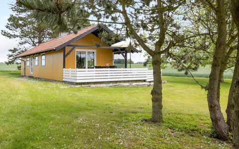 Janne - 400M from the Sea: Blu, Arbusto, Villetta, Groundcover, Giardino, Estate, Shade, Landscaping, Agriturismo, Eco Hotel