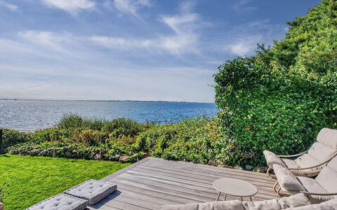 Daike - 25M from the Sea: Blu, Acqua, Orizzonte, Mare, Costiera E Morfologie Oceanic, Oceano, Costa, Mobili Da Esterno, Riva, Tropici