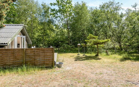Osa - 150M from the Sea: Arbusto, Villetta, Lotto, Area Rurale, Giardino, Edifici Giardino, Backyard, Prato, Shade, Cortile