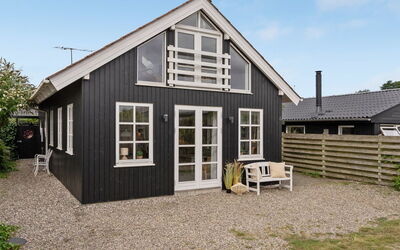 Ajvi - 50M from the Sea