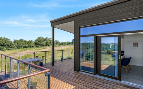 Klarin - 350M from the Sea: Legna, Pavimento In Legno, Deck, Latifoglie, Materiale Composito, Portico, Plank, Color Legno, Boardwalk, Balcone