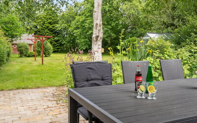 Jonni - 15Km from the Sea