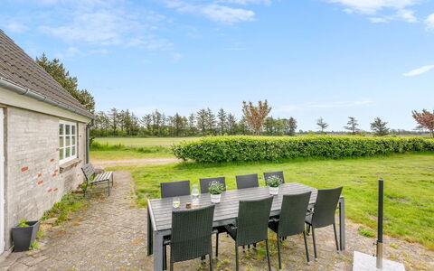 Merrit - 4.6Km to the Fjord: Lotto, Giardino, Prato, Landscaping, Estate, Villetta, Shade, Cortile, Agriturismo, Backyard
