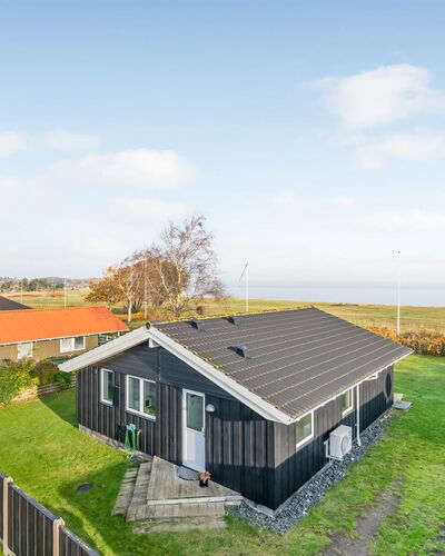 Duschanka - 50M to the Fjord