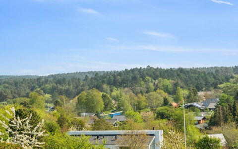 Talika - 700M from the Sea: Tetto, Casa, Casa, Villetta, Raccordo, Estate, Driveway, Edifici Giardino, Cortile, Capannone