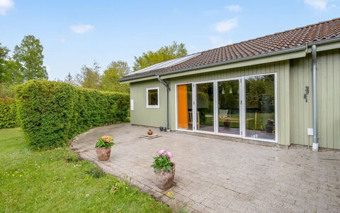 Anselm: Tetto, Casa, Casa, Villetta, Raccordo, Estate, Driveway, Edifici Giardino, Cortile, Capannone