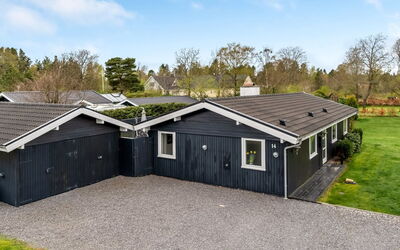 Clarabelle - 700M from the Sea
