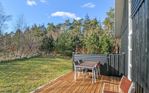 Berta - 300M from the Sea: Legna, Materiale Composito, Plank, Latifoglie, Deck, Giardino, Shade, Raccordo, Backyard, Cortile