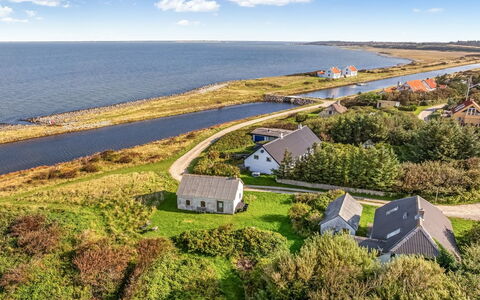 Agrippa - 30M to the Fjord: Paesaggio Naturale, Costa, Casa, Costiera E Morfologie Oceanic, Lotto, Casa, Villetta, Area Rurale, Riva, Mare