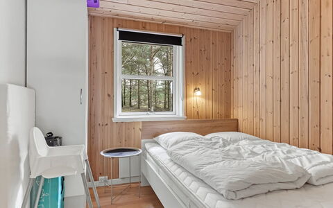 Lieselotte - 400M from the Sea: 