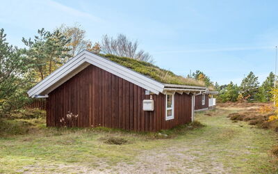 Bille - 200M from the Sea