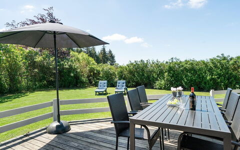 Kajana - 400M from the Sea: Blu, Arbusto, Villetta, Groundcover, Giardino, Estate, Shade, Landscaping, Agriturismo, Eco Hotel