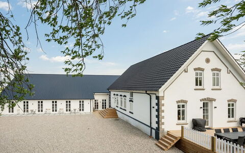 Guthorm: Zona Residenziale, Tetto, Sobborgo, Driveway, Estate, Camino