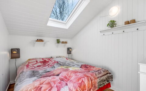 Caya - 450M to the Fjord: Pavimentazione, Interior Design, Legna, Pavimento, Le Scale, Soffitto, Color Legno, Pavimento In Legno, Latifoglie, Corrimano