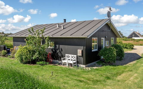 Gudmunda - 200M to the Fjord: Tetto, Casa, Casa, Villetta, Porta, Raccordo, Deck, Portico, Plank, Latifoglie