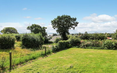 Lillebror - 200M from the Sea