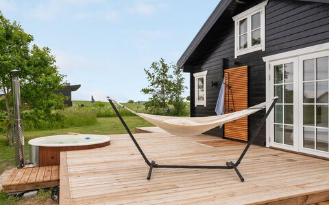 Siebelt - 200M from the Sea: Legna, Pavimento In Legno, Latifoglie, Mobili Da Esterno, Deck, Color Legno, Plank, Tempo Libero, Shade