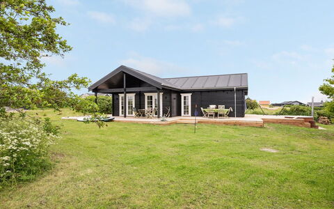 Siebelt - 200M from the Sea: Tetto, Casa, Casa, Villetta, Raccordo, Estate, Driveway, Edifici Giardino, Cortile, Capannone