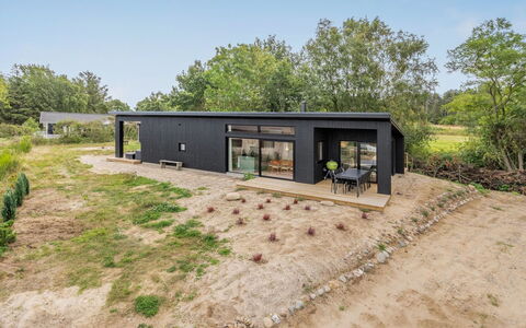 Srebre - 350M from the Sea: Casa, Casa, Zona Residenziale, Villetta, Raccordo, Estate, Driveway, Cortile