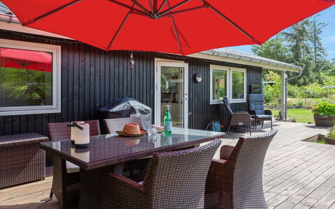 Sybille - from the Sea: Tetto, Casa, Casa, Villetta, Raccordo, Estate, Driveway, Edifici Giardino, Cortile, Capannone
