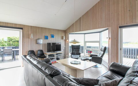 Seniha - 400M from the Sea: Legna, Casa, Soffitto, Latifoglie, Villetta, Pavimento In Legno, Plank, Color Legno, Soggiorno