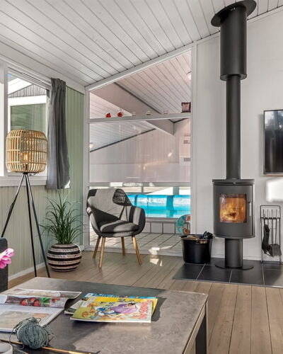 Halwarth - 250M from the Sea